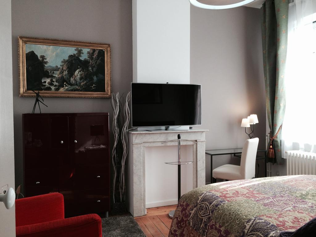 Chambres Et Table D'Hotes La Belle Lensoise Zimmer foto
