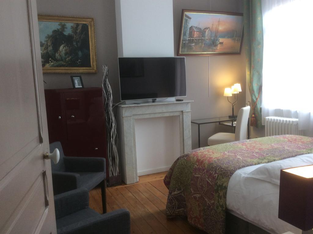 Chambres Et Table D'Hotes La Belle Lensoise Exterior foto